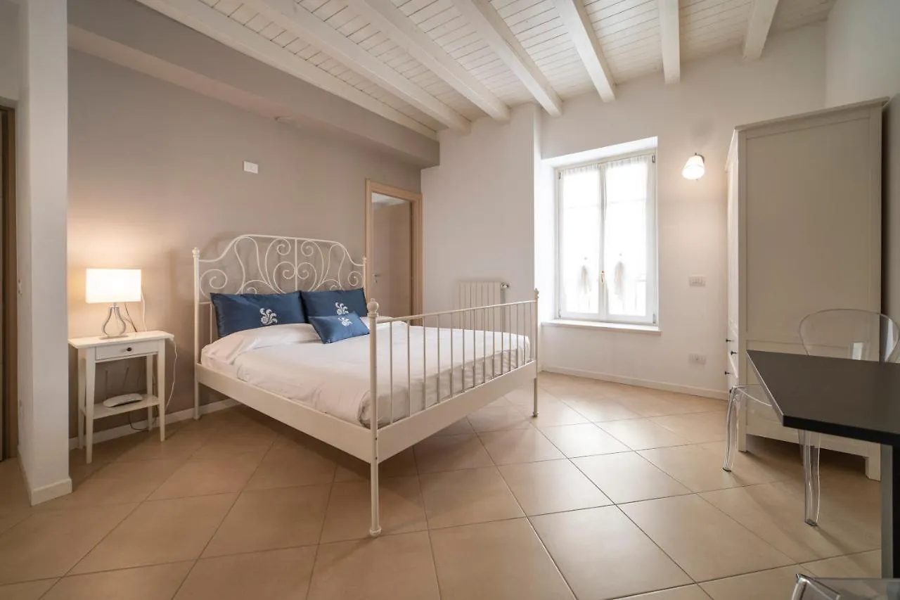 Bed & Breakfast Albergo Diffuso Vulcano Village Castro