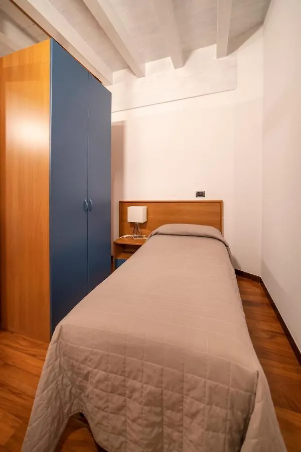 Albergo Diffuso Vulcano Village Castro  0*, Castro (Lombardy)