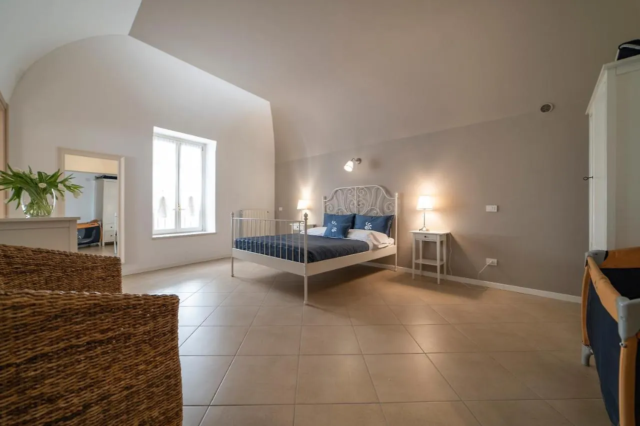 Albergo Diffuso Vulcano Village Castro  Castro (Lombardy)