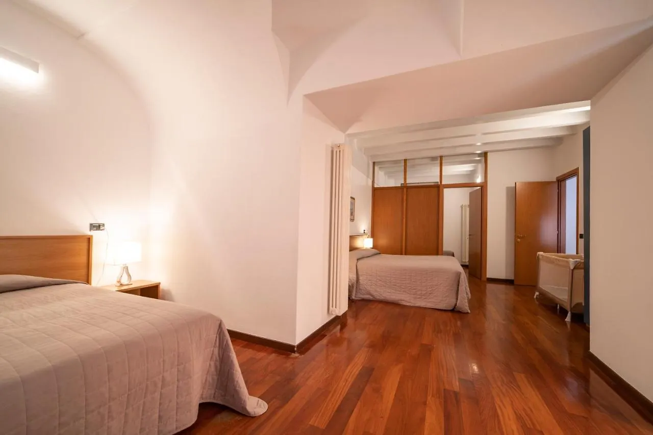 Bed & Breakfast Albergo Diffuso Vulcano Village Castro