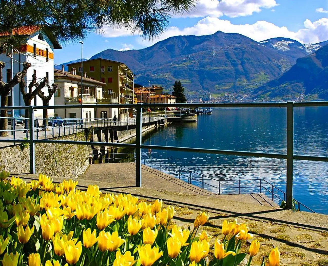 Albergo Diffuso Vulcano Village Castro  0*, Castro (Lombardy)