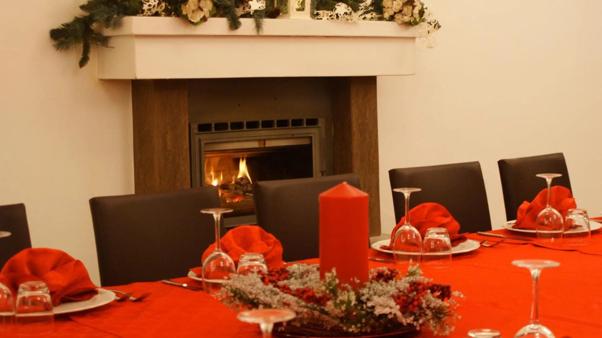 Bed & Breakfast Albergo Diffuso Vulcano Village Castro